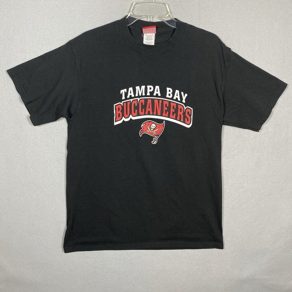 NFL Tampa Bay Buccaneers Black Spell Out Short Sleeve Shirt Size Large Football